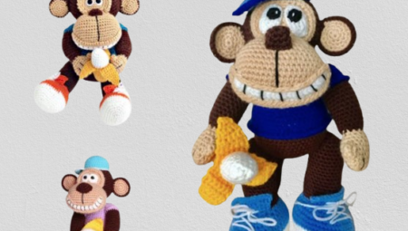 Monkey with banana Free Amigurumi Pattern