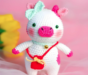 Muffin The Cow Amigurumi Free Pattern Tutorial