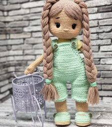 Cute Crochet Lina Doll Amigurumi Free Pattern