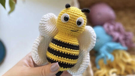 Crochet Bee Chen Amigurumi Free Pattern